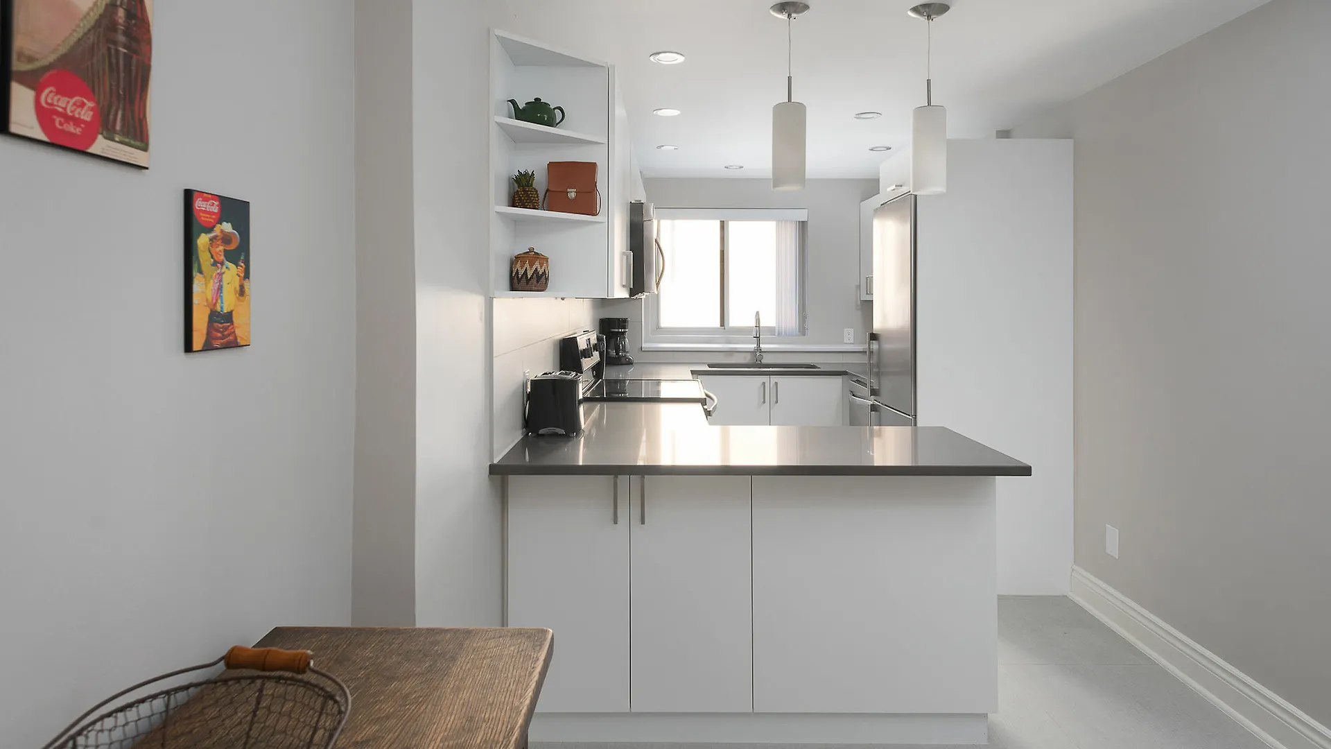 شقة Modern 2Br In Downtown Mtl By Sonder مونتريال