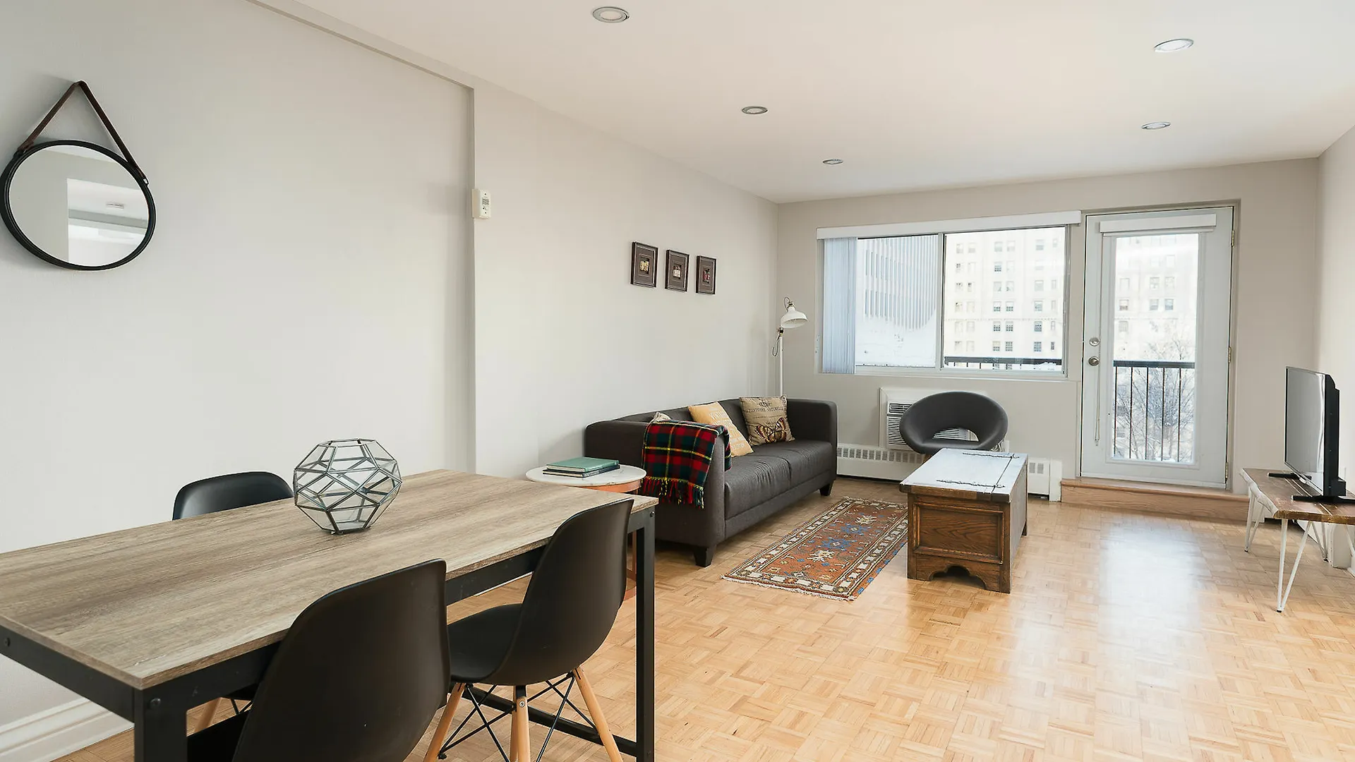 شقة Modern 2Br In Downtown Mtl By Sonder مونتريال كندا