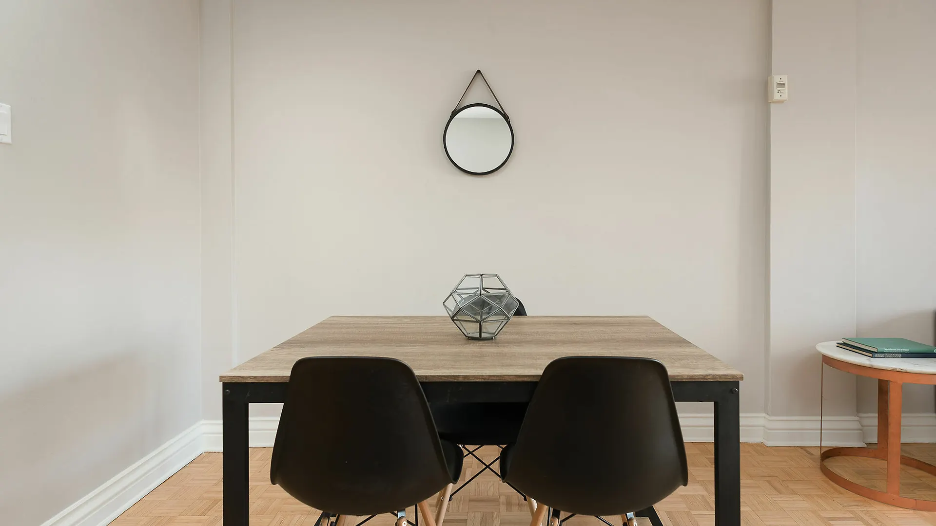 شقة Modern 2Br In Downtown Mtl By Sonder مونتريال